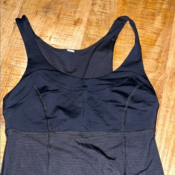 lululemon athletica Black Tank Top - Picture 7 of 8